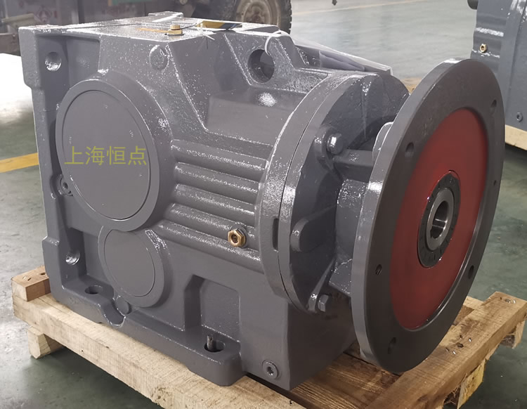 K97減速機，輸入配電機法蘭端蓋，右輸出單軸，實物圖如下